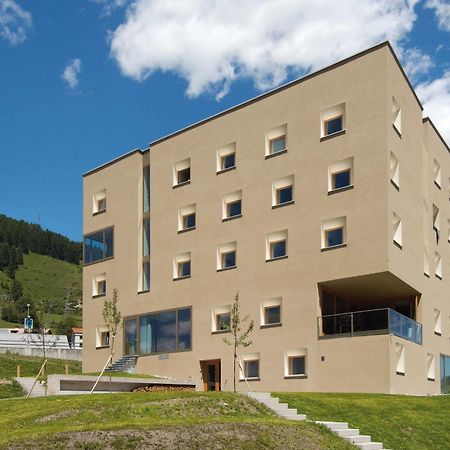 Scuol Youth Hostel Exterior foto